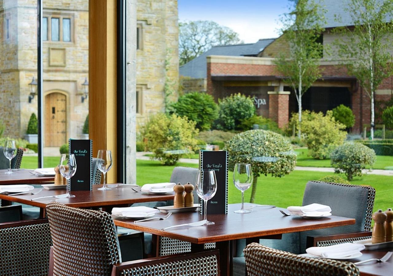 Stanley House Hotel & Spa Блэкберн Экстерьер фото